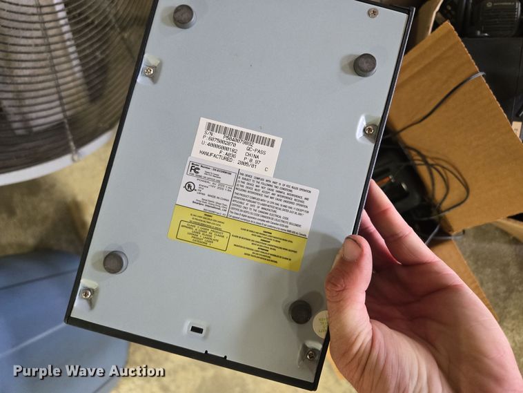 image for item EQ3521 Approximately 35 two way radios 