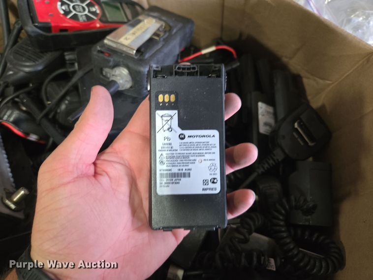 image for item EQ3521 Approximately 35 two way radios 