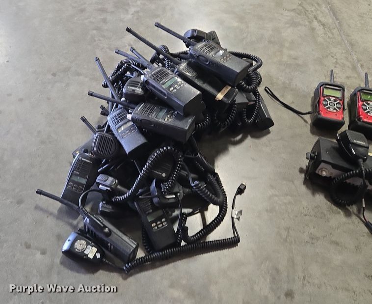 image for item EQ3521 Approximately 35 two way radios 