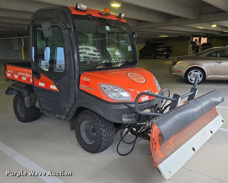image for item IO9996 2012 Kubota RTV1100 utility vehicle