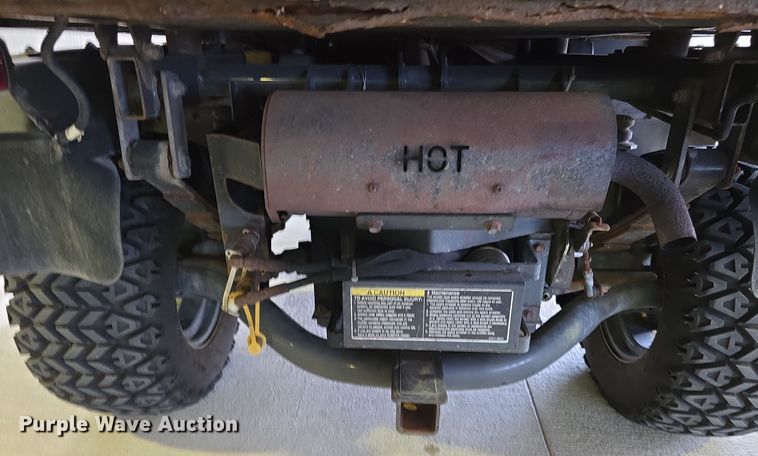 image for item IO9996 2012 Kubota RTV1100 utility vehicle