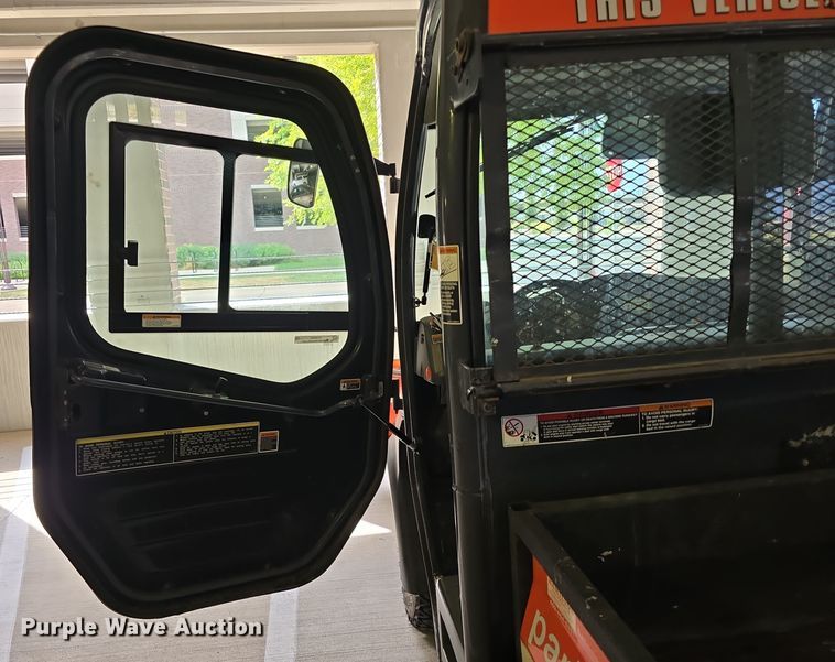 image for item IO9996 2012 Kubota RTV1100 utility vehicle