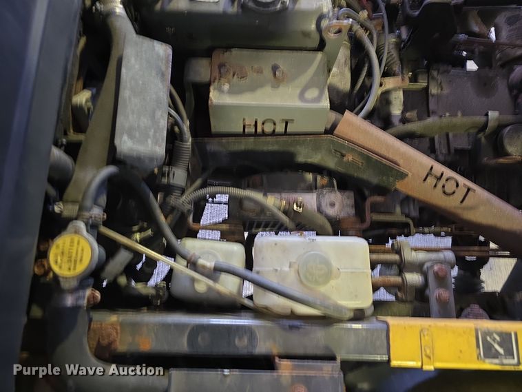 image for item IO9996 2012 Kubota RTV1100 utility vehicle