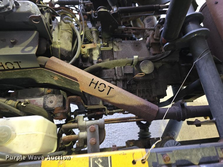 image for item IO9996 2012 Kubota RTV1100 utility vehicle