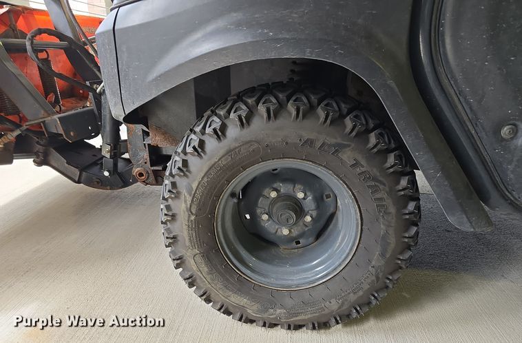 image for item IO9996 2012 Kubota RTV1100 utility vehicle