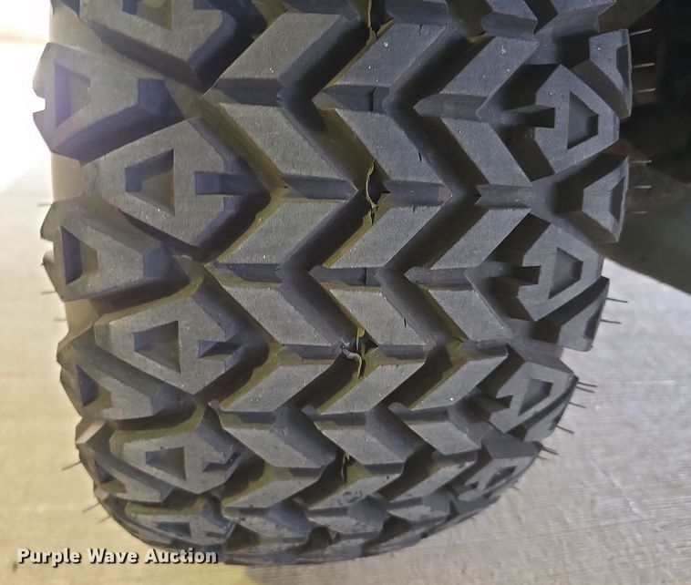 image for item IO9996 2012 Kubota RTV1100 utility vehicle