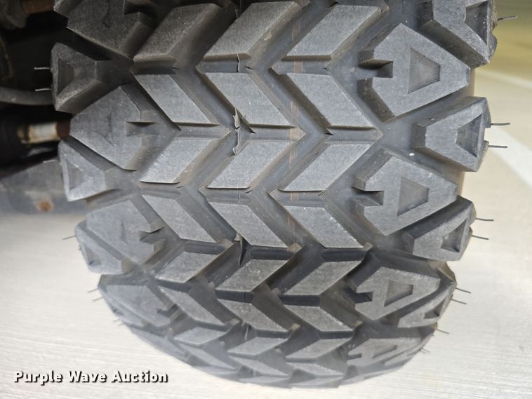 image for item IO9996 2012 Kubota RTV1100 utility vehicle