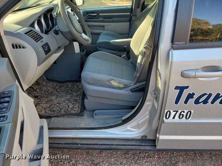 image for item JO9339 2009 Dodge Grand Caravan SE van