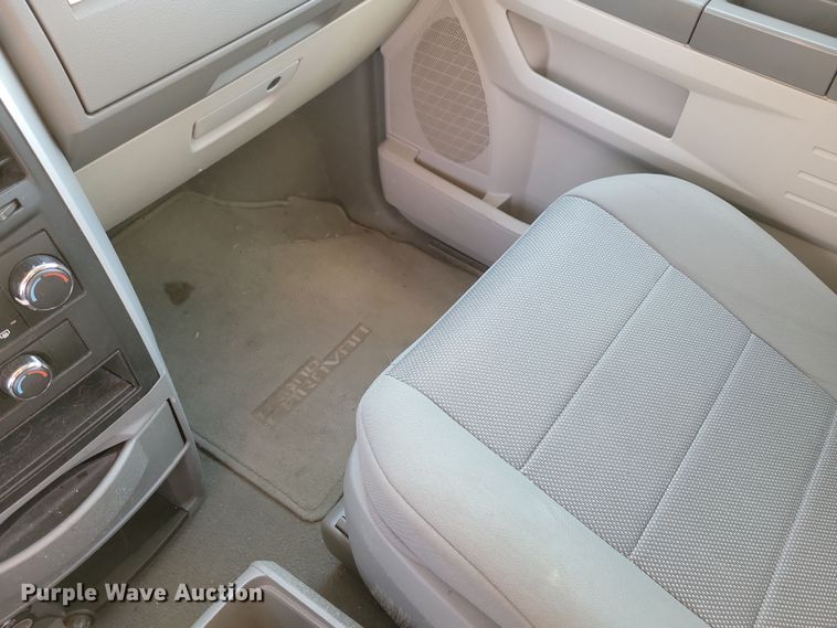 image for item JO9339 2009 Dodge Grand Caravan SE van