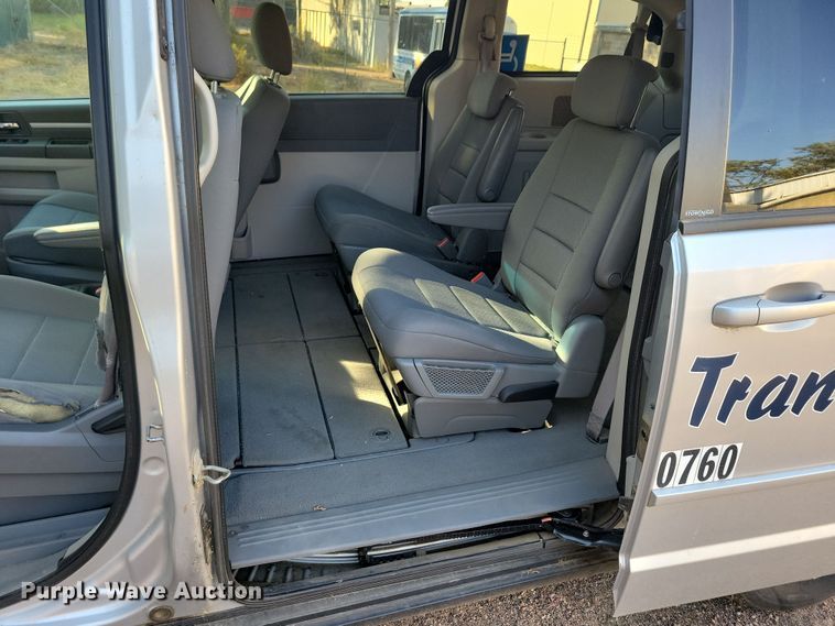 image for item JO9339 2009 Dodge Grand Caravan SE van