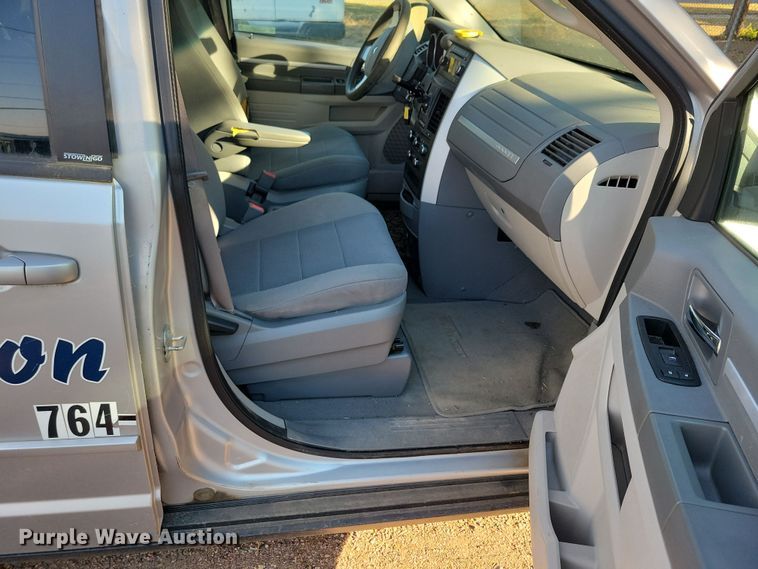 image for item JO9339 2009 Dodge Grand Caravan SE van