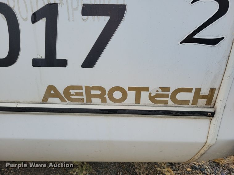 image for item JO9340 2007 Ford Eldorado  shuttle bus