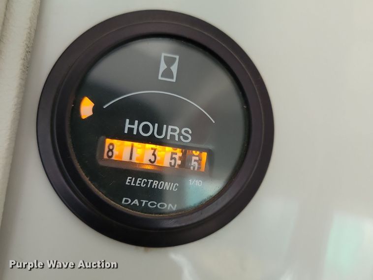 image for item JO9340 2007 Ford Eldorado  shuttle bus