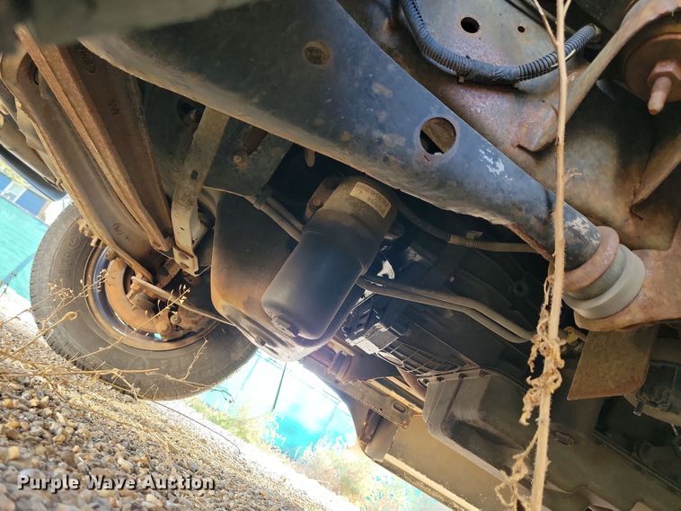 image for item JO9340 2007 Ford Eldorado  shuttle bus