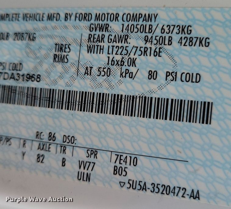 image for item JO9340 2007 Ford Eldorado  shuttle bus