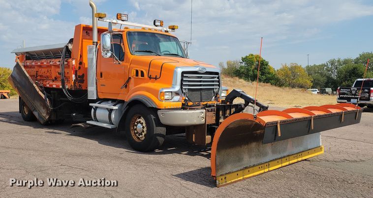 image for item JO9375 2009 Sterling LT9500 dump truck