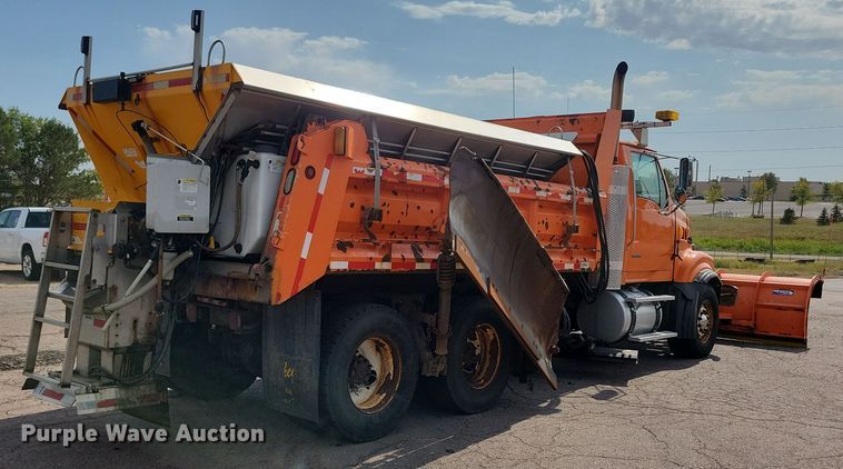 image for item JO9375 2009 Sterling LT9500 dump truck