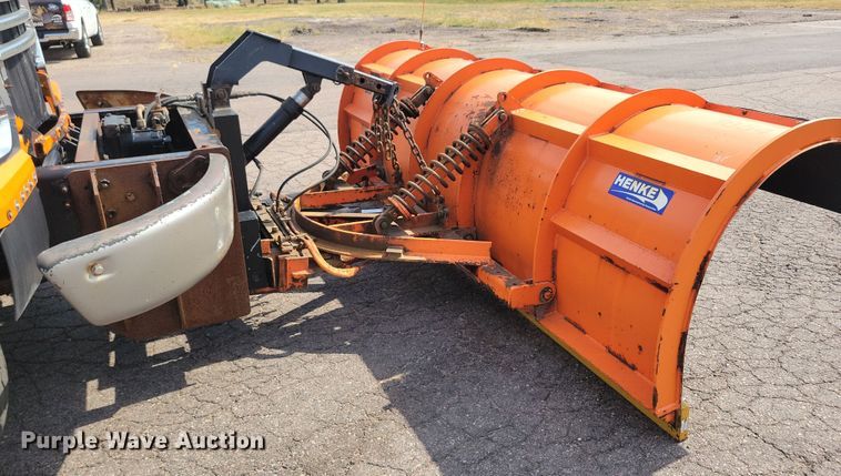 image for item JO9375 2009 Sterling LT9500 dump truck