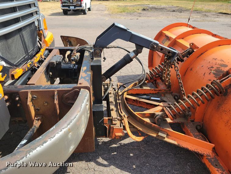 image for item JO9375 2009 Sterling LT9500 dump truck