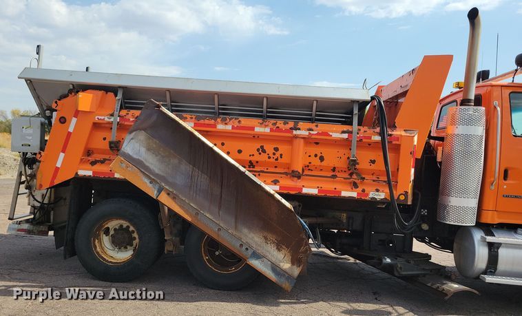 image for item JO9375 2009 Sterling LT9500 dump truck