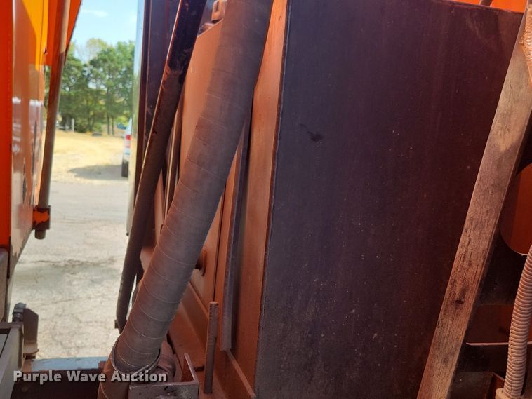 image for item JO9375 2009 Sterling LT9500 dump truck