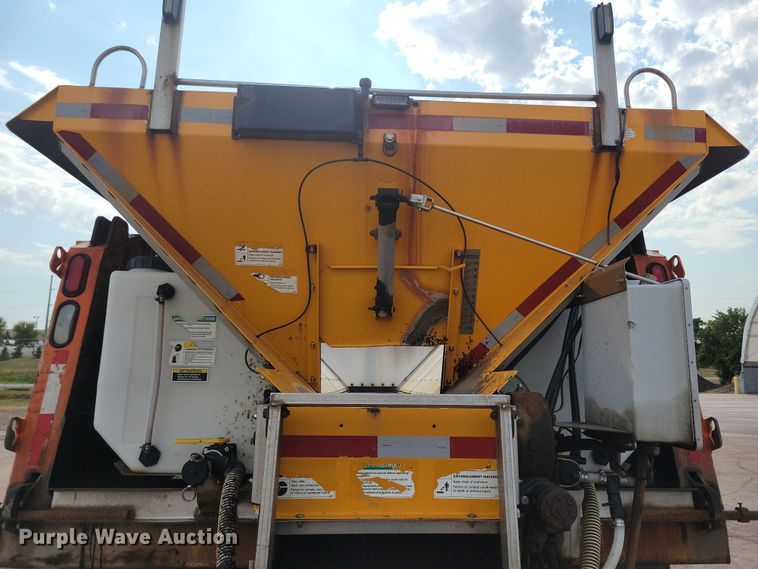 image for item JO9375 2009 Sterling LT9500 dump truck