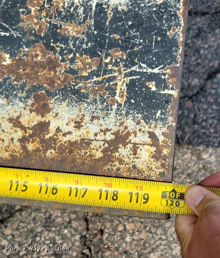 image for item JO9375 2009 Sterling LT9500 dump truck