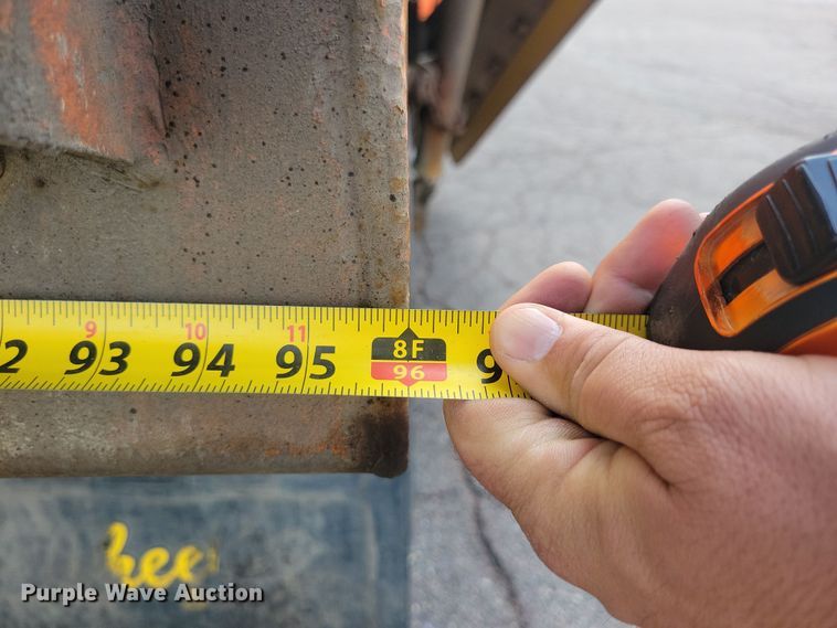 image for item JO9375 2009 Sterling LT9500 dump truck