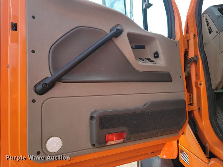 image for item JO9375 2009 Sterling LT9500 dump truck