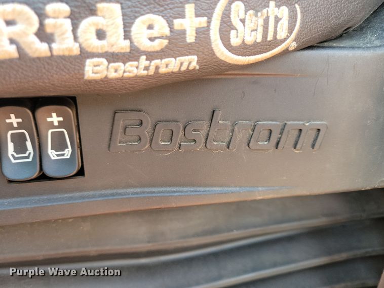 image for item JO9375 2009 Sterling LT9500 dump truck