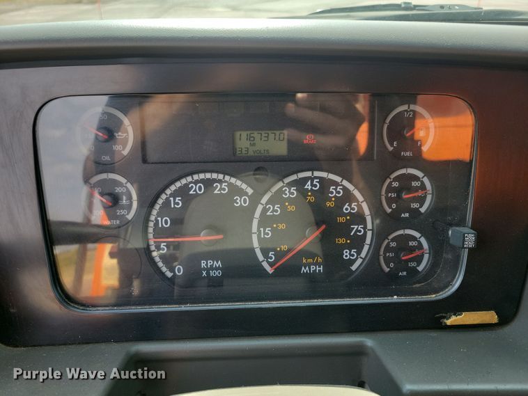 image for item JO9375 2009 Sterling LT9500 dump truck