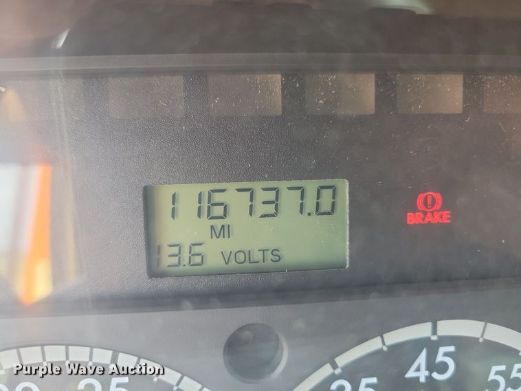 image for item JO9375 2009 Sterling LT9500 dump truck