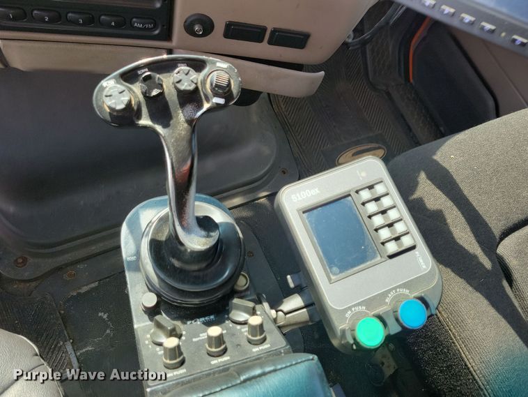 image for item JO9375 2009 Sterling LT9500 dump truck