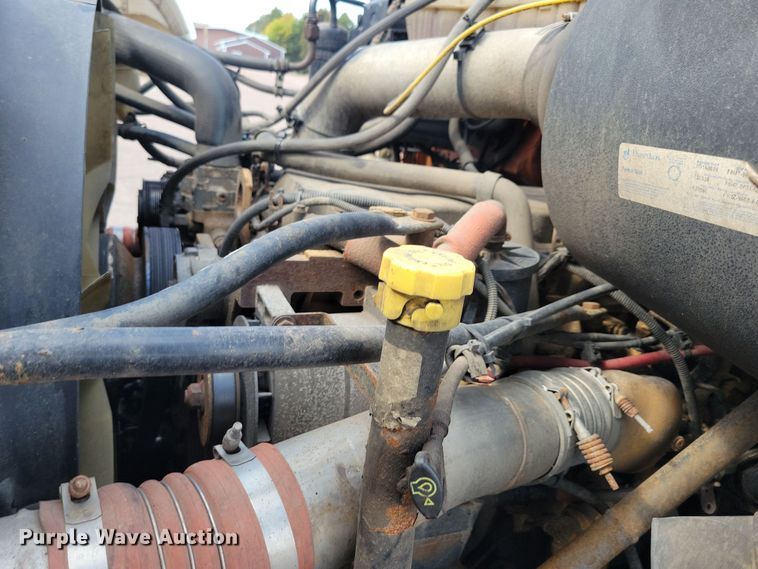 image for item JO9375 2009 Sterling LT9500 dump truck