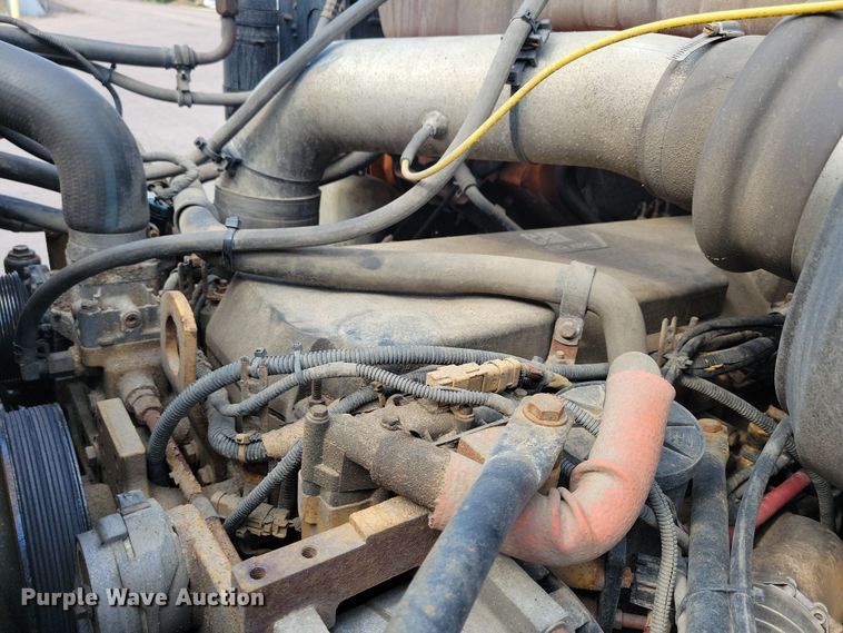 image for item JO9375 2009 Sterling LT9500 dump truck