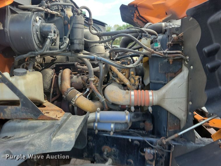 image for item JO9375 2009 Sterling LT9500 dump truck