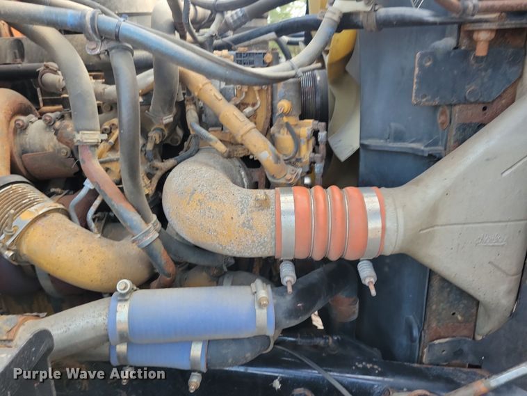 image for item JO9375 2009 Sterling LT9500 dump truck