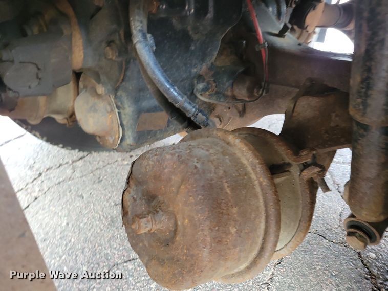 image for item JO9375 2009 Sterling LT9500 dump truck