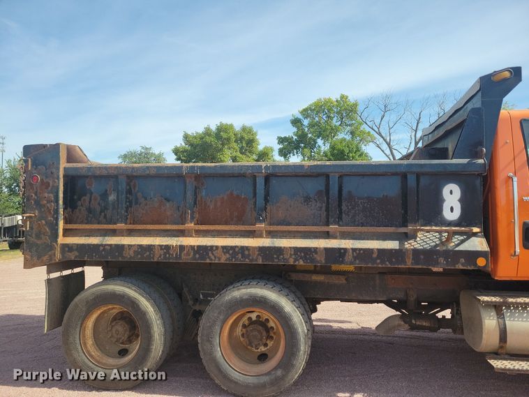 image for item JO9376 2013 International WorkStar 7000 dump truck