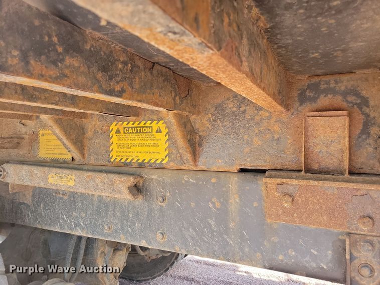 image for item JO9376 2013 International WorkStar 7000 dump truck