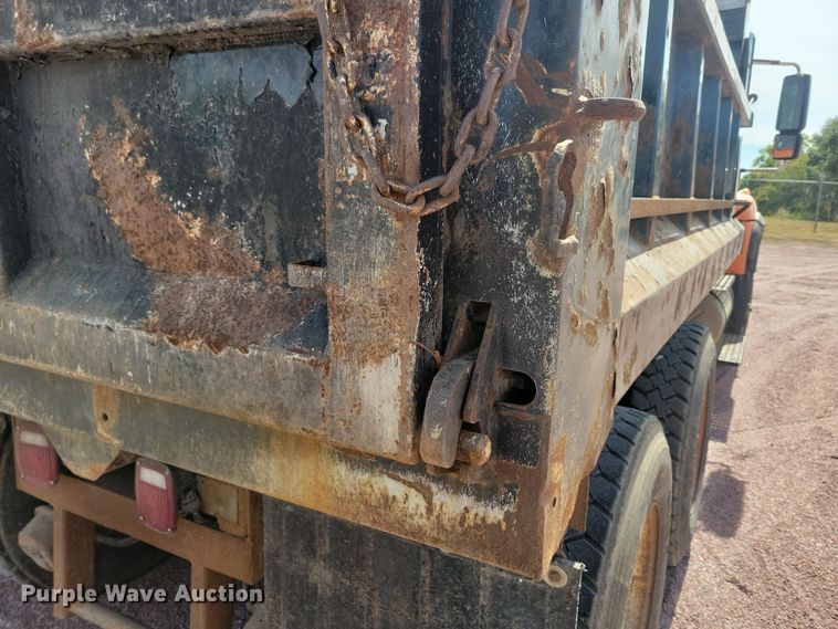 image for item JO9376 2013 International WorkStar 7000 dump truck