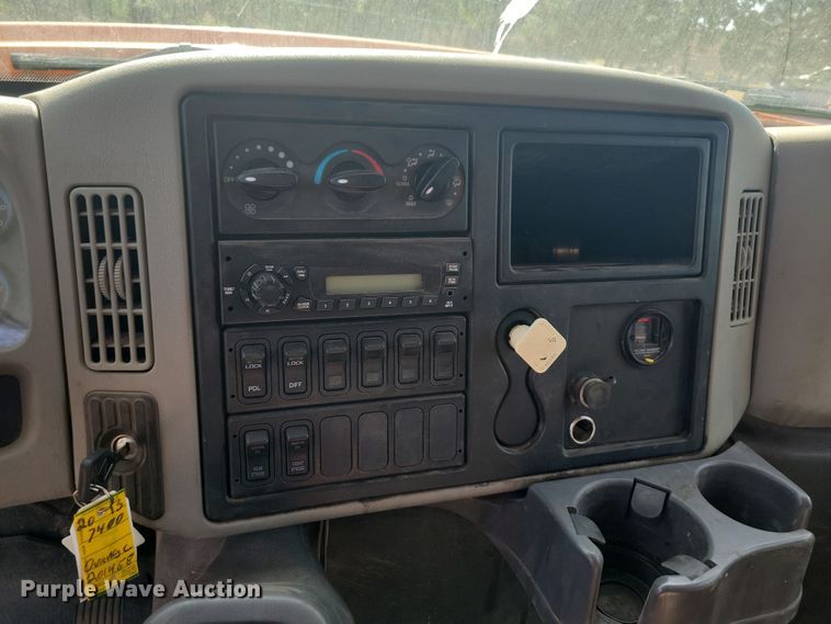 image for item JO9376 2013 International WorkStar 7000 dump truck