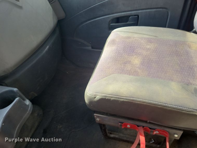 image for item JO9376 2013 International WorkStar 7000 dump truck