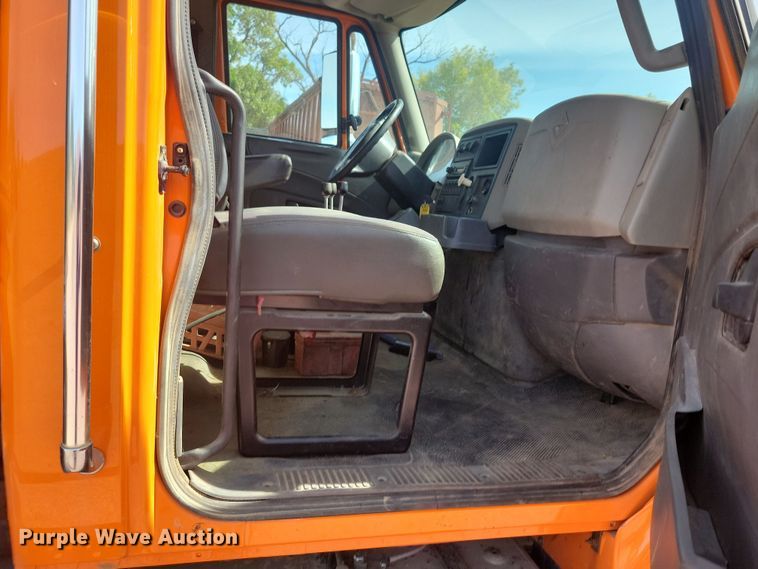 image for item JO9376 2013 International WorkStar 7000 dump truck