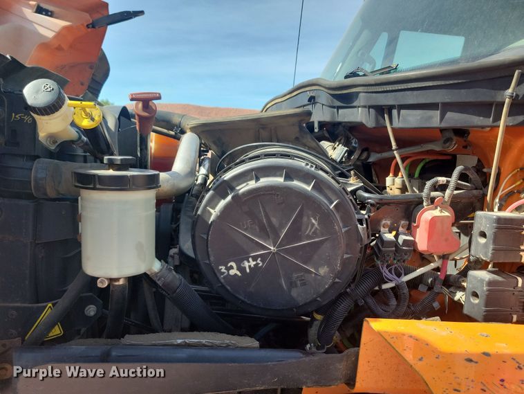 image for item JO9376 2013 International WorkStar 7000 dump truck