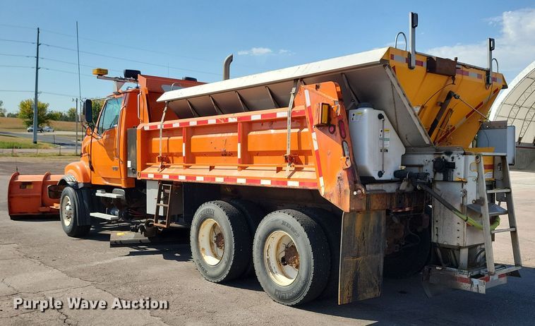 image for item JO9378 2009 Sterling LT9500 dump truck