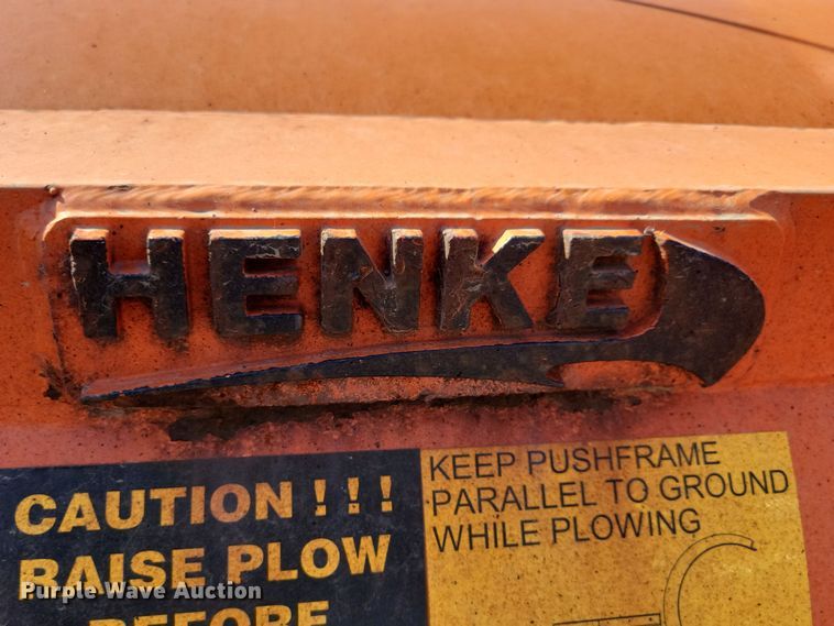 image for item JO9378 2009 Sterling LT9500 dump truck