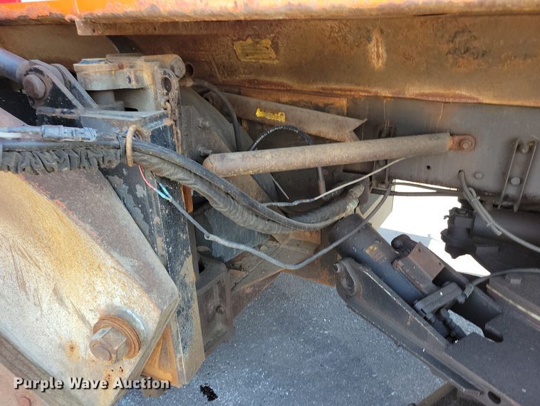 image for item JO9378 2009 Sterling LT9500 dump truck