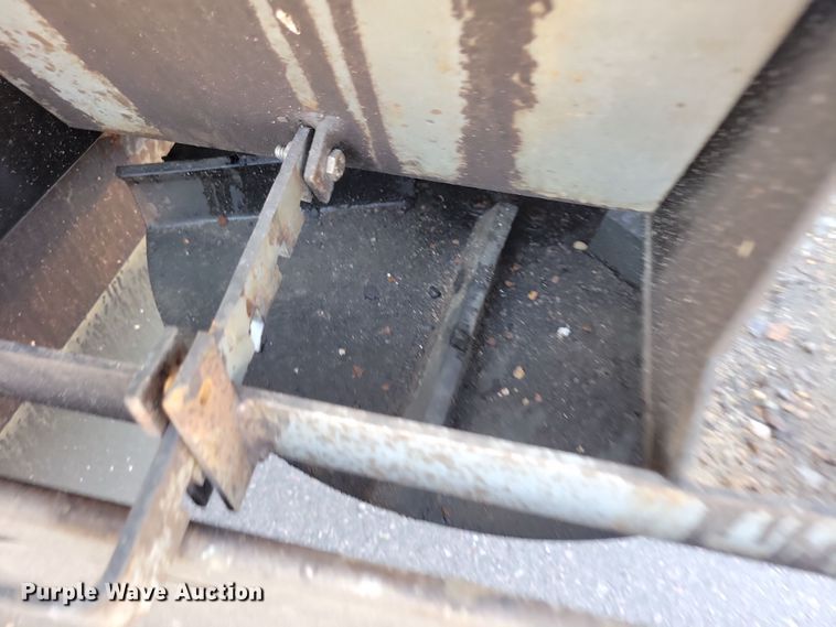 image for item JO9378 2009 Sterling LT9500 dump truck