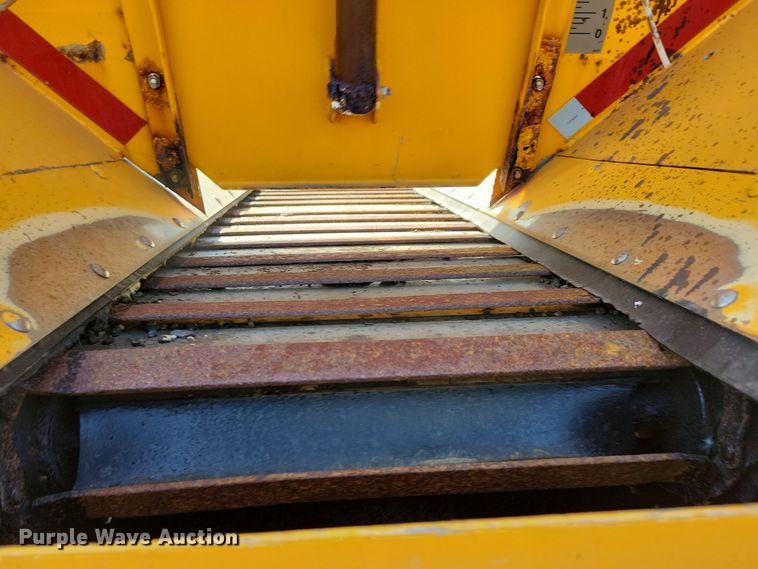 image for item JO9378 2009 Sterling LT9500 dump truck